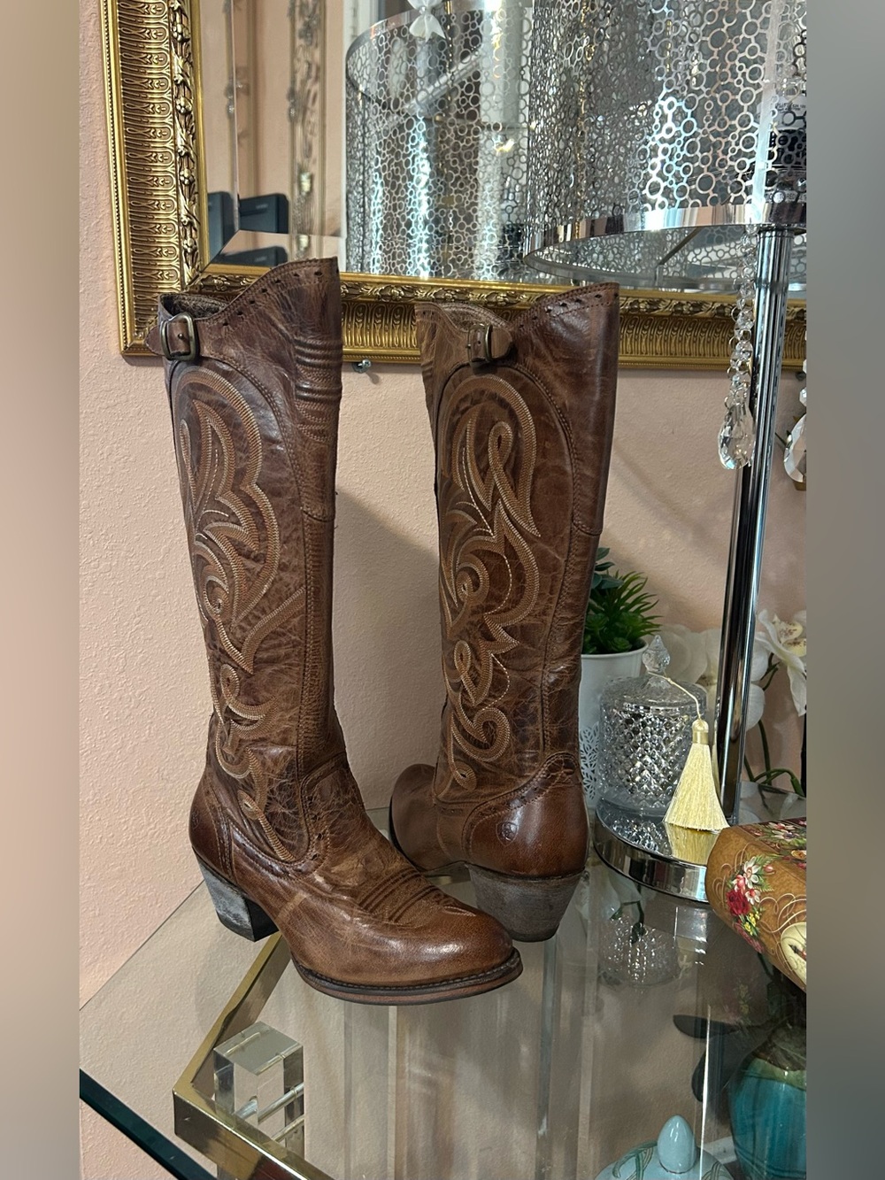 Ariat Distressed Brown Embroidered Leather Western Heeled Zipper Boots Size 7 - Picture 9 of 16